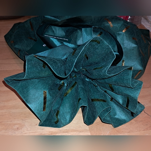 GIFT BAG GREEN & GOLD - Picture 2 of 9
